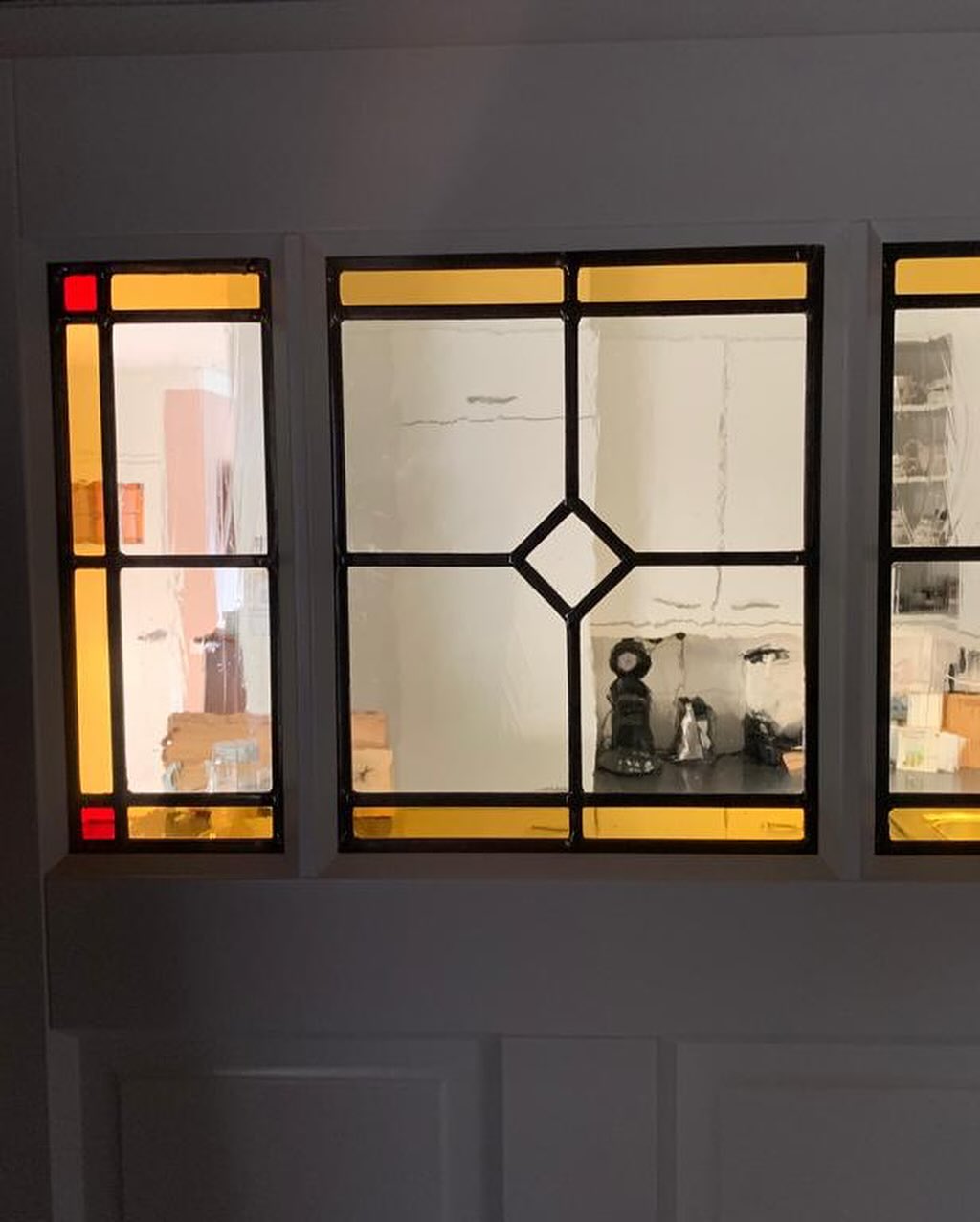 glas-in-lood drieluik leeds